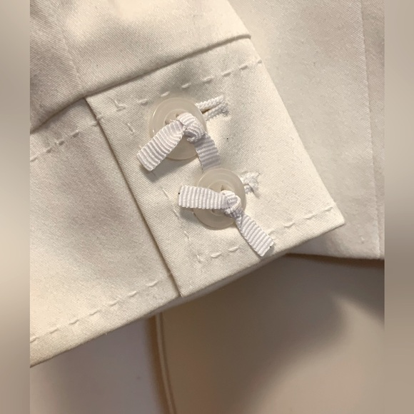 Worthington White Stretch uBlazer With 3/4 Sleeves. Size 8. Like New. - Picture 4 of 6